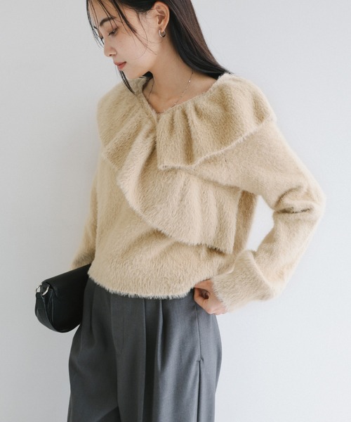 andme(アンドミー)の「シャギー起毛クロスフリルニットトップス(ニット/セーター・レディース・ネイビー/ベージュ/ブルー/アイボリー・M)」の2枚目の写真
