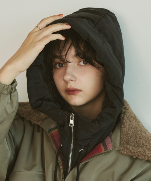 Unitage（ユニテージ）の「中綿フードウォーマー（ネックウォーマー/スヌード・レディース・ブラック・FREE）」の10枚目の写真