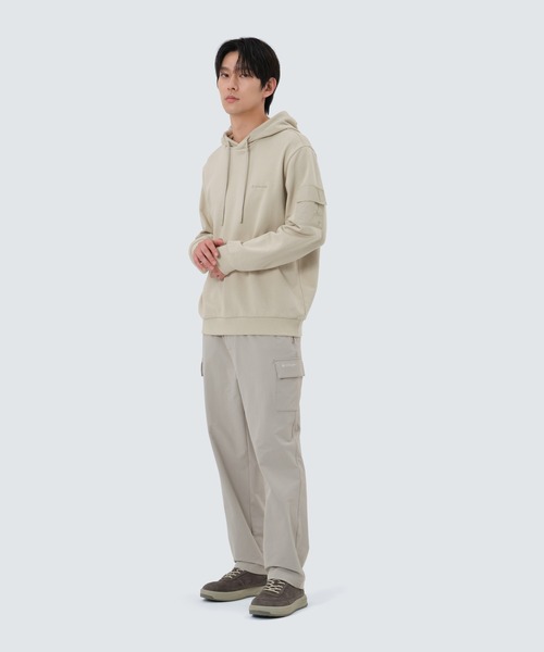 Snow Peak（スノーピーク）の「SnowPeak / Land Pocket Hood T-Shirt ランドポケットフードTシャツ 海外限定（パーカー・メンズ・ライトベージュ/ブラック/カーキ・M/L/XL）」の9枚目の写真
