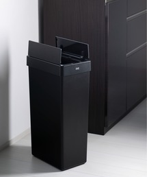 EKO（イーケーオー）の「EKO JAPAN エックスウィング ライトセンサービン ゴミ箱 / X-WING LIGHT SENSORBIN［30L］（ダストボックス）」