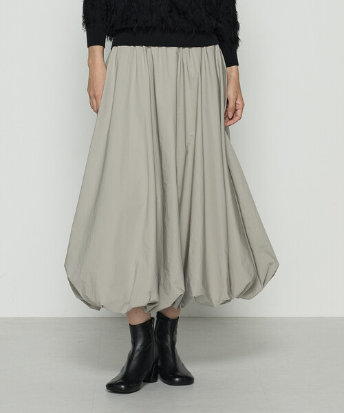 K.T KIYOKO TAKASE（キヨコタカセ）の「エアリータフタ バルーンスカート（スカート・レディース・ブラック/ベージュ/カーキ・11号/9号/7号）」の3枚目の写真