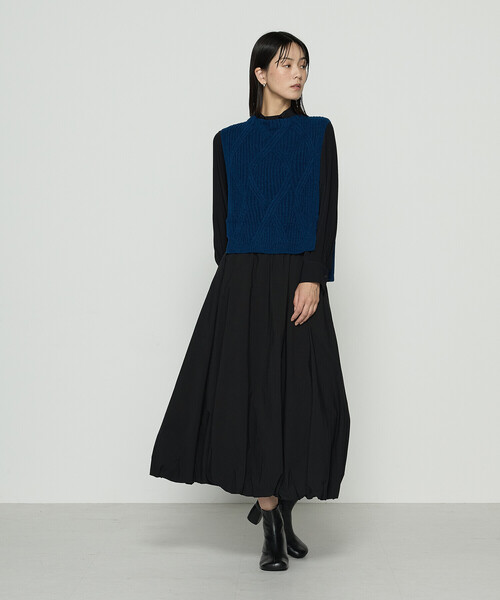 K.T KIYOKO TAKASE（キヨコタカセ）の「エアリータフタ バルーンスカート（スカート・レディース・ブラック/ベージュ/カーキ・11号/9号/7号）」の18枚目の写真