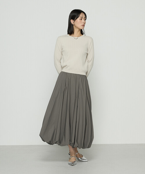 K.T KIYOKO TAKASE（キヨコタカセ）の「エアリータフタ バルーンスカート（スカート・レディース・ブラック/ベージュ/カーキ・11号/9号/7号）」の13枚目の写真