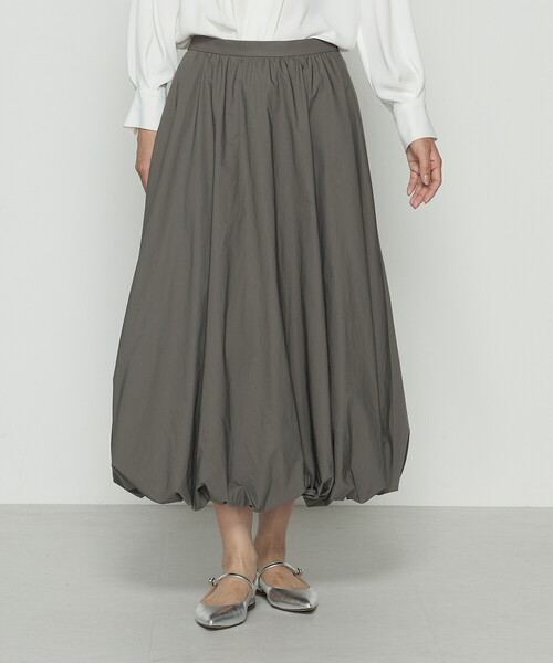 K.T KIYOKO TAKASE（キヨコタカセ）の「エアリータフタ バルーンスカート（スカート・レディース・ブラック/ベージュ/カーキ・11号/9号/7号）」の16枚目の写真