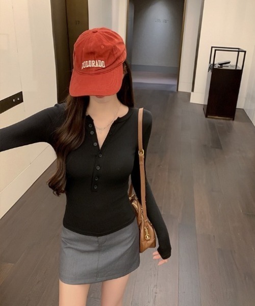 yuue' ( wear )(ユーイ)の「ヘンリーネックリブロングTシャツ(Tシャツ/カットソー・レディース・グレー/ブラック/アイボリー・FREE)」の12枚目の写真