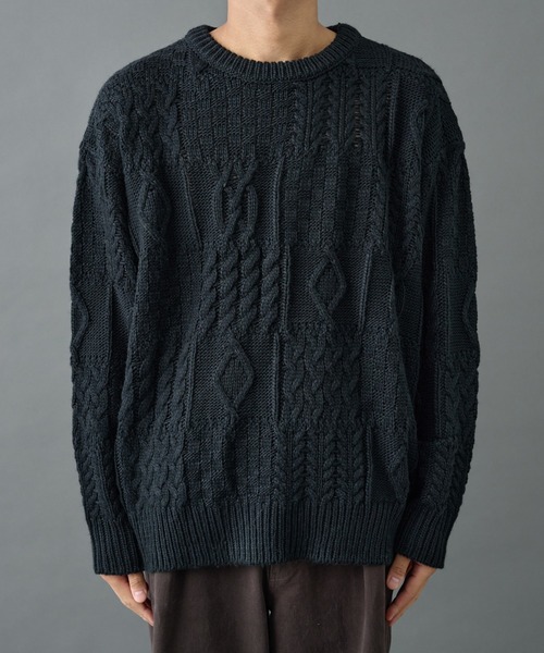 COLONY 2139（コロニートゥーワンスリーナイン）の「パネルケーブル柄ニットプルオーバー（ニット/セーター・メンズ・ホワイト/ブラック・MEDIUM/LARGE）」の19枚目の写真