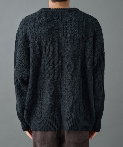 COLONY 2139（コロニートゥーワンスリーナイン）の「パネルケーブル柄ニットプルオーバー（ニット/セーター・メンズ・ホワイト/ブラック・MEDIUM/LARGE）」の21枚目の写真