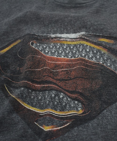 LABORATORY R(ラボラトリーアール)の「【USED】90’s “SUPER MAN/NATIONAL GUARD” ロゴ Tシャツ(Tシャツ/カットソー・メンズ・ブラック・SMALL)」の4枚目の写真