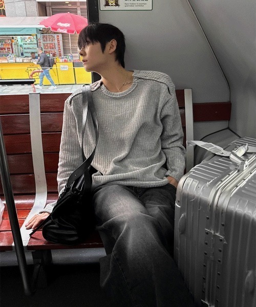 COSYHARU（コシハル）の「ダブルヘンリーネック長袖Ｔシャツ（Tシャツ/カットソー・メンズ・ブラック/グレー・FREE）」の5枚目の写真