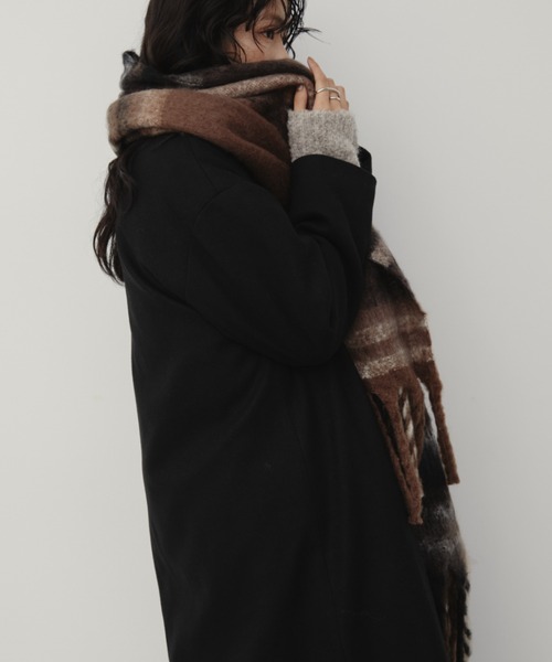 Aunt Marie's(アントマリーズ)の「チェックボリュームマフラー(マフラー・レディース・ブラック/ブラウン/ブルー・FREE)」の10枚目の写真