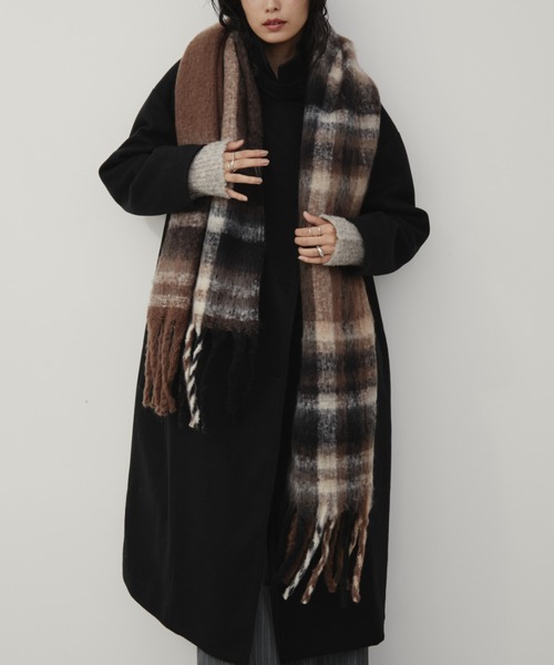 Aunt Marie's(アントマリーズ)の「チェックボリュームマフラー(マフラー・レディース・ブラック/ブラウン/ブルー・FREE)」の11枚目の写真