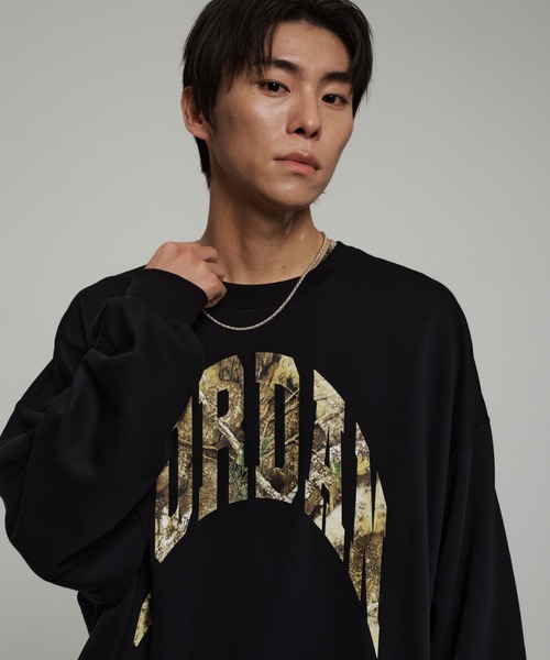 JORDAN BRAND(ジョーダンブランド)の「ジョーダン ブルックリン メンズ フレンチテリー リアルツリー クルーネック スウェットシャツ / Jordan Brooklyn Men's French Terry Realtree Crew-neck Sweatshirt IM6304-010 Black(スウェット・メンズ・ブラック・S/2XL/L/XL/M)」の3枚目の写真