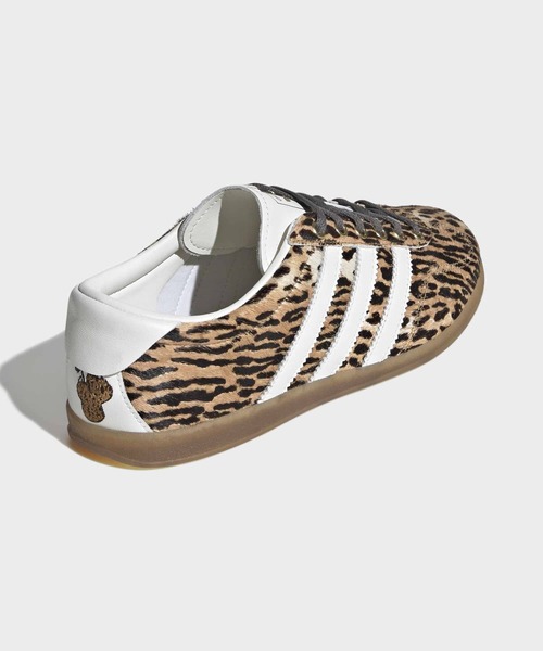 adidas(アディダス)の「ガゼル ロープロ シューズ / GAZELLE LO PRO Shoes / アディダスオリジナルス adidas Originals(スニーカー・レディース・ブラウン・22.0cm/22.5cm/23.0cm/23.5cm/24.0cm/24.5cm/25.0cm/25.5cm/29.0cm/28.0cm/28.5cm/26.0cm/26.5cm/27.0cm/27.5cm)」の5枚目の写真