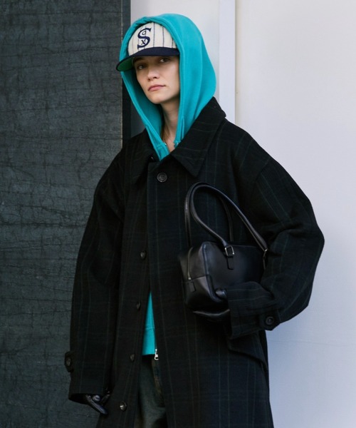 Square Utility Leather Bag / スクエアレザーハンドバッグ