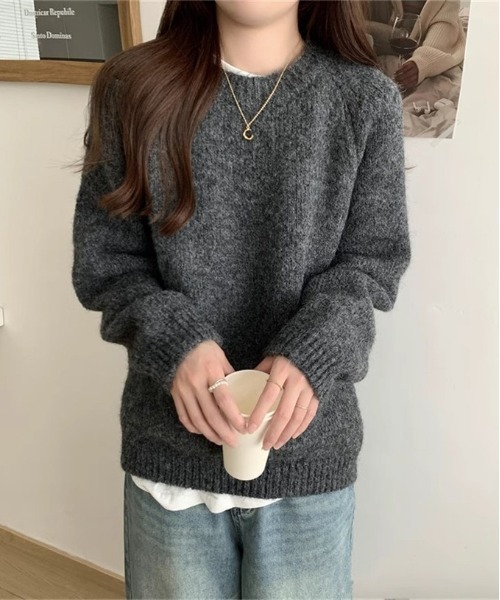 shyam inspiration(シャムインスピレーション)の「カラバリ豊富!もちもちシンプルニットトップス(ニット/セーター・レディース・ベージュ/ホワイト/レッド/グレー/ブラック・F)」の17枚目の写真