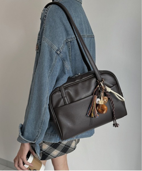 セール】[A4サイズ]WEGO/ワンハンドルフェイクレザーミディボストン