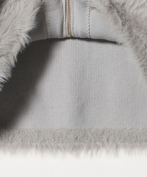 A DAY IN THE LIFE UNITED ARROWS（アデイインザライフユナイテッドアローズ）の「ガーター×フェザー ジップカーディガン ＜A DAY IN THE LIFE＞（カーディガン/ボレロ・レディース・オフホワイト/ブラック/ライトグレー・FREE）」の9枚目の写真