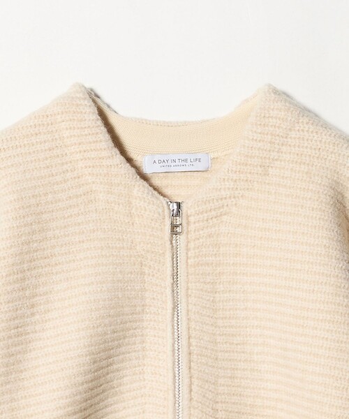 A DAY IN THE LIFE UNITED ARROWS（アデイインザライフユナイテッドアローズ）の「ガーター×フェザー ジップカーディガン ＜A DAY IN THE LIFE＞（カーディガン/ボレロ・レディース・オフホワイト/ブラック/ライトグレー・FREE）」の12枚目の写真
