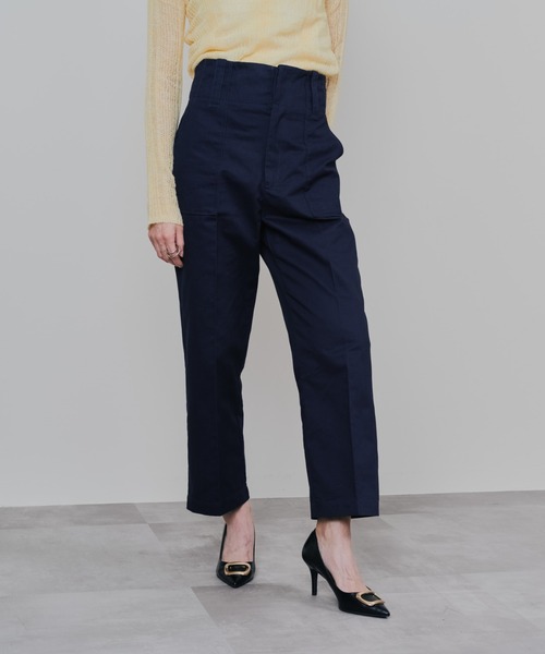 TEVALT(ヴァレット)の「チノベイカーパンツ(チノパンツ・レディース・ネイビー/キャメル・38)」の2枚目の写真