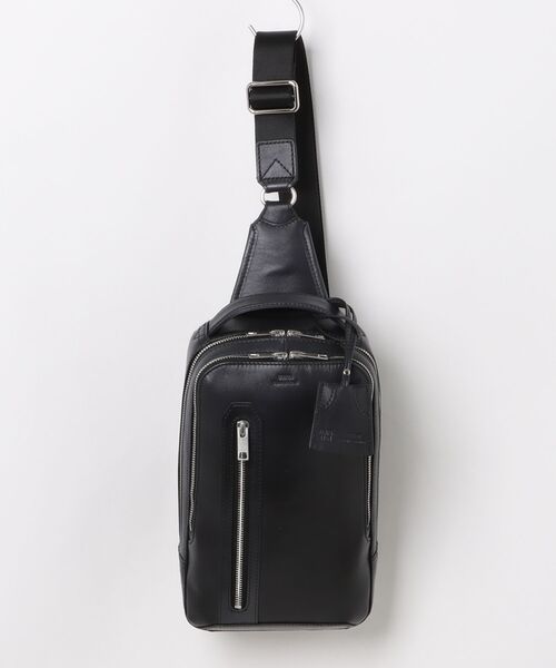 MEN'S BIGI(メンズビギ)の「【SEEKER/シーカー】別注 ワンショルダーバッグ(ショルダーバッグ・メンズ・グレー/キャメル/ブラック・FREE)」の10枚目の写真