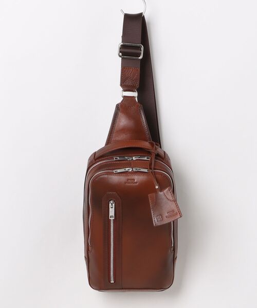 MEN'S BIGI(メンズビギ)の「【SEEKER/シーカー】別注 ワンショルダーバッグ(ショルダーバッグ・メンズ・グレー/キャメル/ブラック・FREE)」の9枚目の写真