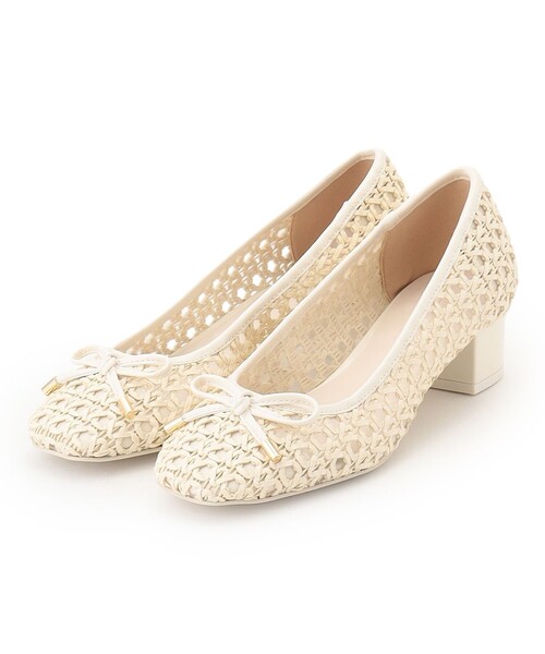 TOCCA(トッカ)の「CROCHET WITH RIBBON PUMPS パンプス(パンプス・レディース・ブラック系/アイボリー系・35/39/38/37/36)」の16枚目の写真