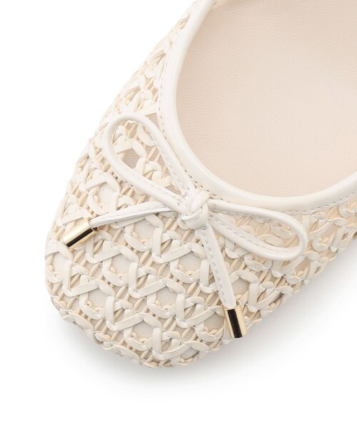 TOCCA(トッカ)の「CROCHET WITH RIBBON PUMPS パンプス(パンプス・レディース・ブラック系/アイボリー系・35/39/38/37/36)」の22枚目の写真