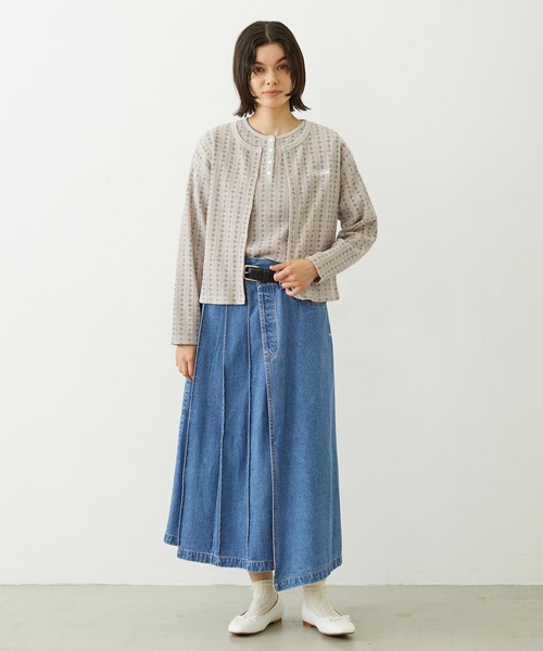 MILKFED.(ミルクフェド)の「STRIPED FLOWER WAFFLE CARDIGAN(カーディガン/ボレロ・レディース・アッシュ/オフホワイト・ONE SIZE)」の21枚目の写真