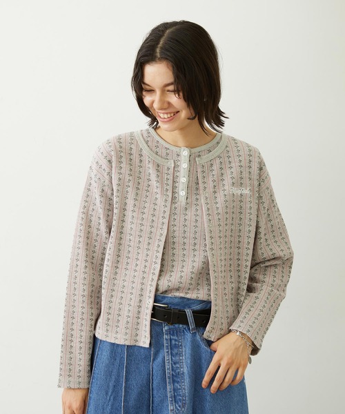 MILKFED.(ミルクフェド)の「STRIPED FLOWER WAFFLE CARDIGAN(カーディガン/ボレロ・レディース・アッシュ/オフホワイト・ONE SIZE)」の17枚目の写真