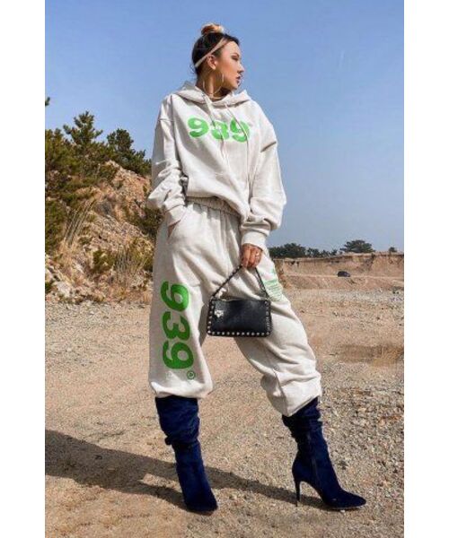 ARCHIVE BOLD（アーカイブボールド）の「939 LOGO HOOD(OATMEAL)（パーカー・レディース・その他・LARGE/MEDIUM/X-LARGE）」の10枚目の写真