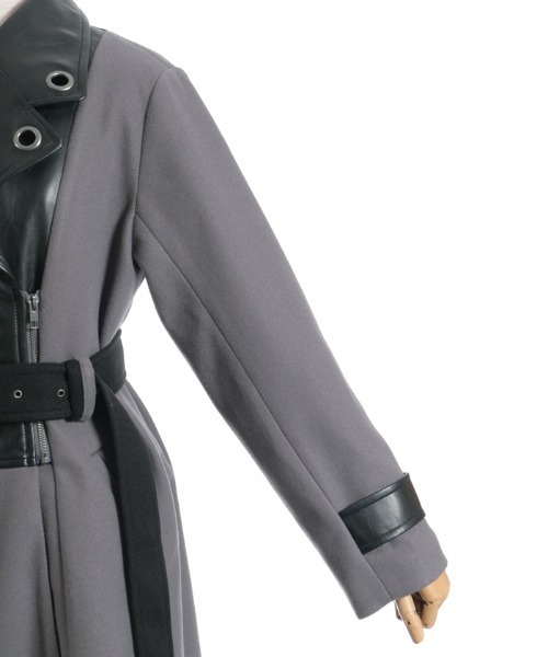 axes femme（アクシーズファム）の「チェーン付異素材切替コート（ダッフルコート・レディース・チャコール/ブルー/ブラック・FREE）」の22枚目の写真