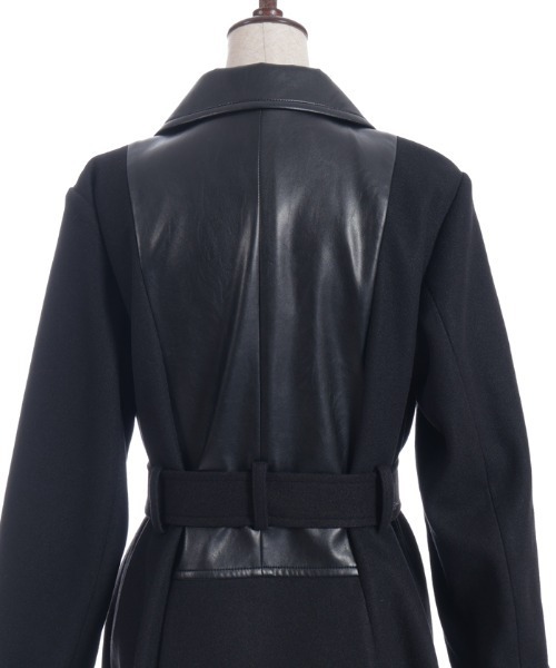 axes femme（アクシーズファム）の「チェーン付異素材切替コート（ダッフルコート・レディース・チャコール/ブルー/ブラック・FREE）」の6枚目の写真