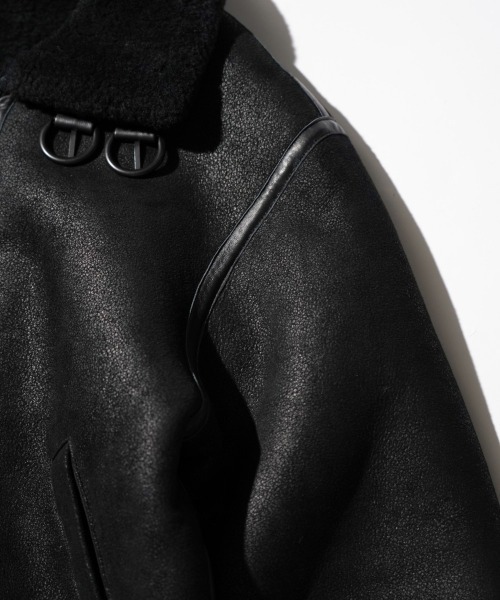 made in standard （メイドインスタンダード）の「MADE IN STANDARD / メイドインスタンダード B-3 FLIGHT JACKET リアルムートンレザーB-3ジャケット（ブルゾン・メンズ・ブラック/ブラウン・LARGE/X-SMALL/MEDIUM）」の14枚目の写真