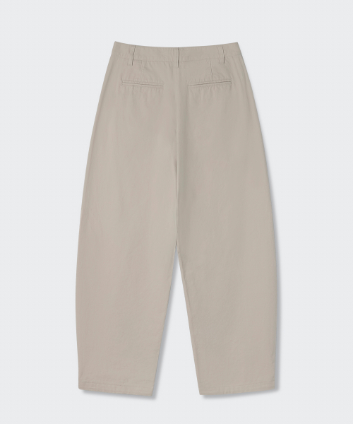MUSINSA STANDARD WOMAN（ムシンサスタンダードウーマン）の「ウィメンズカーブドチノパンツ[クリーム]（その他パンツ・レディース・その他・30/24/25/26/27/28/29）」の4枚目の写真