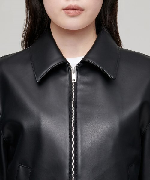 MUSINSA STANDARD WOMAN（ムシンサスタンダードウーマン）の「ウィメンズ シンセティックレザー オーバーサイズ シングルジャケット [ブラック]（ライダースジャケット・レディース・その他・SMALL/MEDIUM）」の5枚目の写真