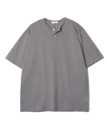 UNDEROFF（アンダーオフ）の「オーバーサイズスラブヘンリーネック半袖Tシャツグレー（Tシャツ/カットソー）」