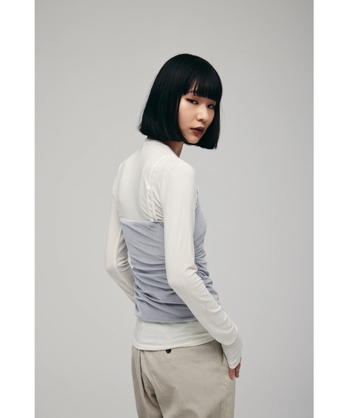 FELICITY（フェリシティ）の「Layered Cut Tops（Tシャツ/カットソー・レディース・アイボリー/チャコール・2）」の7枚目の写真
