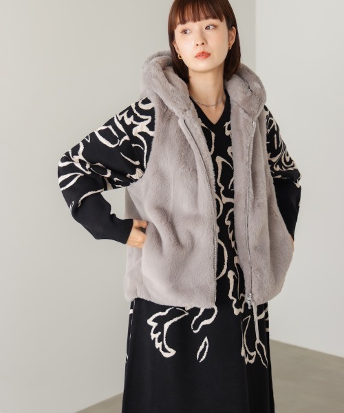 セール】フェイクシープフード付ファーベスト（ベスト）｜Bou Jeloud