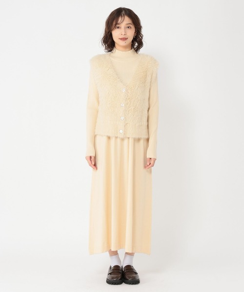 studio CLIP（スタディオクリップ）の「シャギーベスト×ニットワンピース（ワンピース・レディース・ブラウン/モカ/アイボリー・FREE）」の13枚目の写真