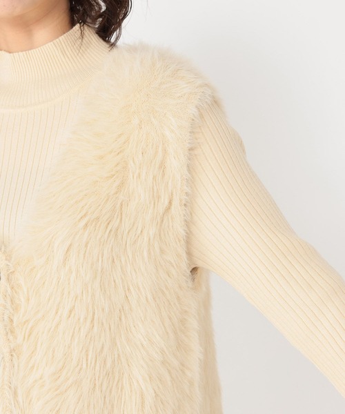 studio CLIP（スタディオクリップ）の「シャギーベスト×ニットワンピース（ワンピース・レディース・ブラウン/モカ/アイボリー・FREE）」の17枚目の写真