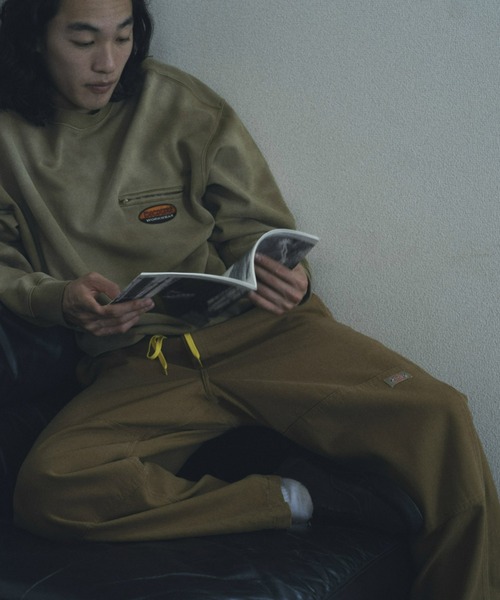 Dickies(ディッキーズ)の「【Dickies(R) x SEDAN ALL-PURPOSE(R)】Faded Washed Crewneck Sweatshirt/バックプリントスウェット(スウェット・メンズ・チャコールグレー/カーキ・SMALL/MEDIUM/LARGE/X-LARGE)」の5枚目の写真