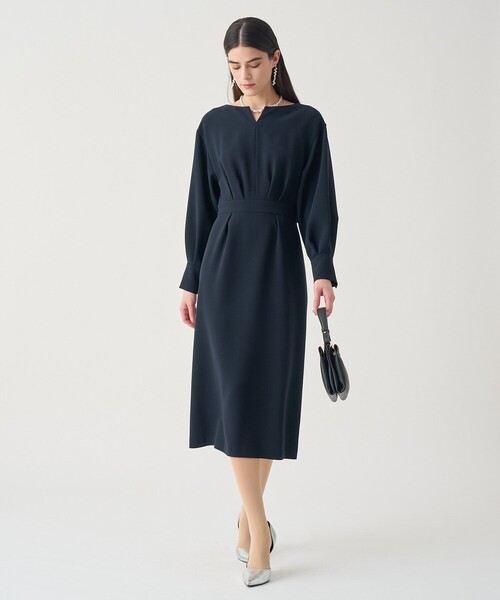ANAYI ダークネイビー 長袖ワンピース Eternal Line 2026】ストレッチクロスキーネック ワンピース
