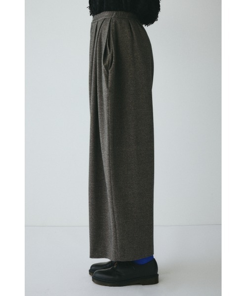 HeRIN.CYE（ヘリンドットサイ）の「Many tuck pants　　メニータックパンツ（その他パンツ・レディース・ダークグリーン/グレー/ブラック・36/38）」の15枚目の写真