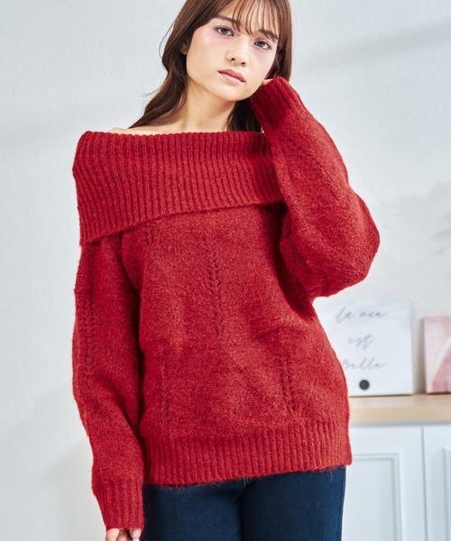 MISCH MASCH(ミッシュマッシュ)の「一部店舗限定 オフショルケーブルニット(ニット/セーター・レディース・アイボリー/グレー/レッド・フリ-)」の5枚目の写真