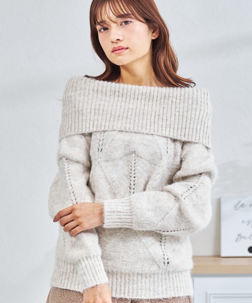 MISCH MASCH(ミッシュマッシュ)の「一部店舗限定 オフショルケーブルニット(ニット/セーター・レディース・アイボリー/グレー/レッド・フリ-)」の20枚目の写真
