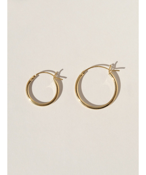 ANOTHERLAYER(アナザーレイヤー)の「Minimal Hoop Earring - Gold (silver925)(ピアス(両耳用)・レディース・その他・SMALL/MEDIUM)」の1枚目の写真