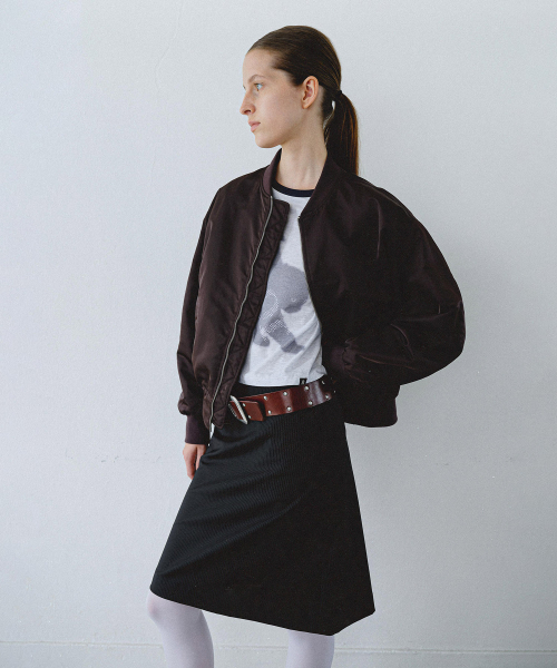 EN OR(エンオール)の「SHIRRING BOMBER JUMPER - WINE(ブルゾン・レディース・その他・FREE)」の1枚目の写真