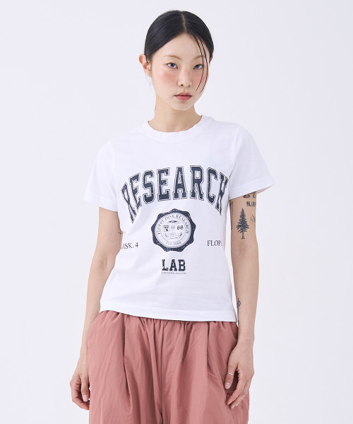 FDR(エフディーアール)の「Arch Logo Emblem Short Sleeve Charcoal(Tシャツ/カットソー・メンズ・その他・LARGE/MEDIUM/SMALL)」の6枚目の写真
