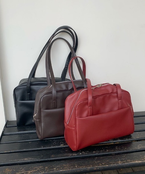 yuue' ( wear )(ユーイ)の「アウトポケットスクエアボストンバッグ/通勤通学/A4サイズ対応(ショルダーバッグ・レディース・ブラック/ダークブラウン・FREE)」の22枚目の写真