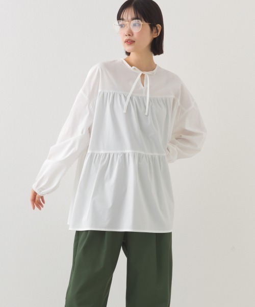 OMNES（オムネス）の「ポプリンティアードチュニック長袖ブラウス（シャツ/ブラウス・レディース・ベージュ/グリーン系その他/ブルー系その他/ホワイト/ライトグリーン/ブラック・FREE）」の7枚目の写真